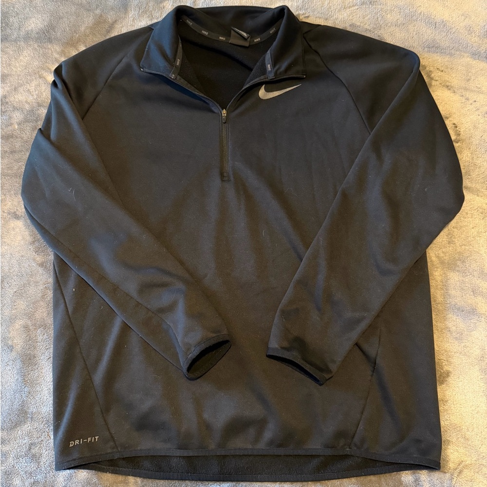 Nike pullover